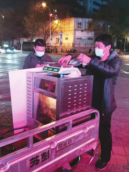 華科電氣研發中心組織“愛心紅薯”認購活動 為白血病患兒雪中送炭(圖2)