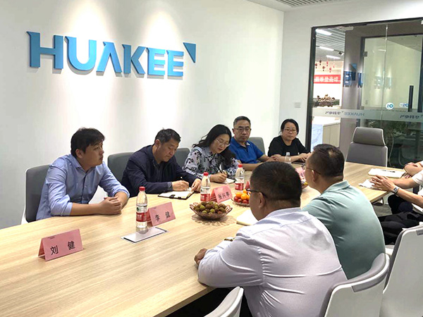 濟南歷城區領導一行走訪考察華科電氣(圖2)
