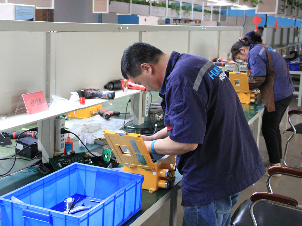 華科電氣舉行“質量月活動生產技能比武”(圖7)